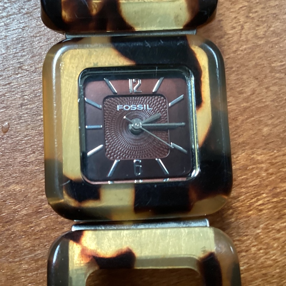 Fossil Tortoise Brown Women’s Watch Square Face & Link Band ES 1759